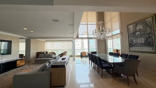 Apartamento com 4 Quartos para alugar, 260m² no Jardim Goiás, Goiânia