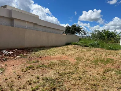 Lote/Terreno à venda, 250m² no Morada dos Deuses, Campo Grande