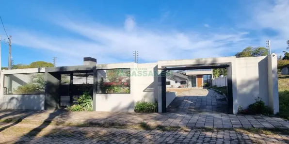 Casa com 4 Quartos à venda, 330m² no Santa Catarina, Caxias do Sul