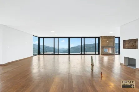 Casa de Condomínio com 4 Quartos à venda, 533m² no Vila Prinstrop, Gramado