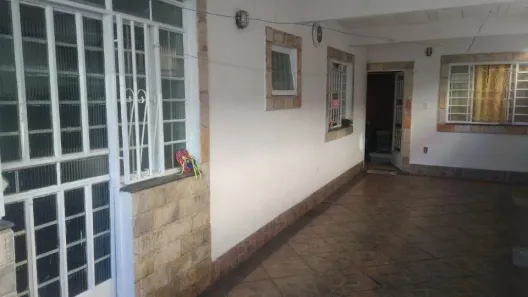 Casa com 2 Quartos à venda, 88m² no São Gotardo, Contagem