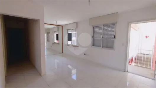 Apartamento com 3 Quartos à venda, 76m² no Passo da Areia, Porto Alegre
