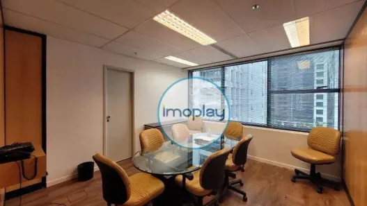 Sala Comercial à venda, 112m² no Vila Olímpia, São Paulo