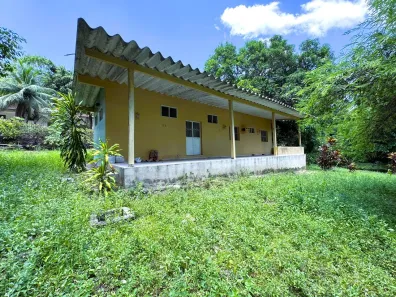 Fazenda/Sítio com 3 Quartos à venda, 2100m² no Tarumã-Açu, Manaus