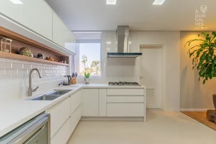 Apartamento com 4 Quartos à venda, 134m² no Juvevê, Curitiba