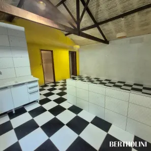 Casa de Condomínio com 2 Quartos para alugar, 120m² no , Itatiaia