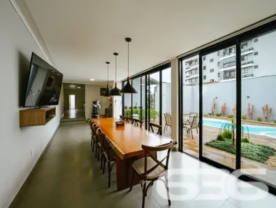 Casa com 3 Quartos à venda, 199m² no Bucarein, Joinville