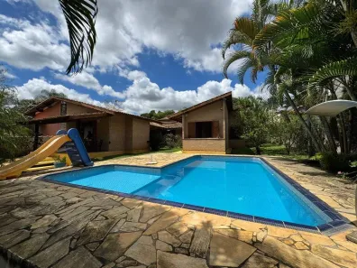 Fazenda/Sítio com 3 Quartos à venda, 317m² no Jardim Costão, Santa Branca