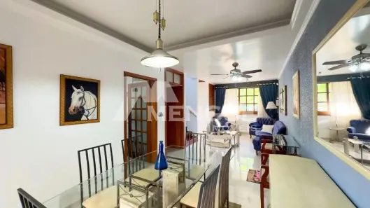 Casa com 3 Quartos à venda, 195m² no Jardim Itu, Porto Alegre