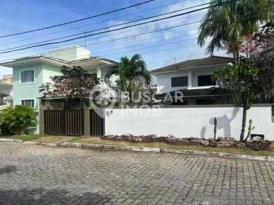 Casa de Condomínio com 5 Quartos para alugar, 360m² no Buraquinho, Lauro de Freitas
