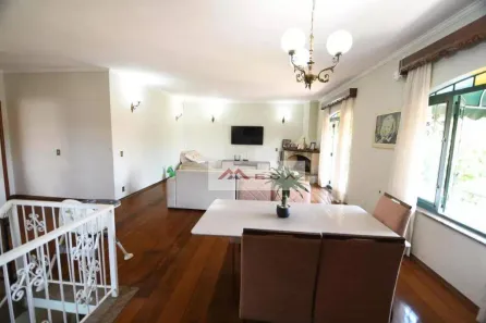 Casa com 3 Quartos à venda, 270m² no Parque São Quirino, Campinas