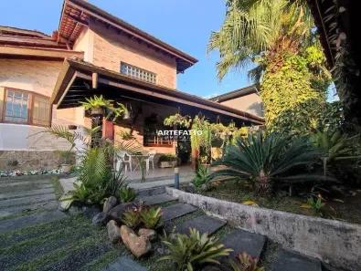 Casa com 5 Quartos à venda, 213m² no Praia Grande, Ubatuba