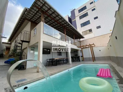 Casa com 3 Quartos à venda, 300m² no Eldorado, Contagem