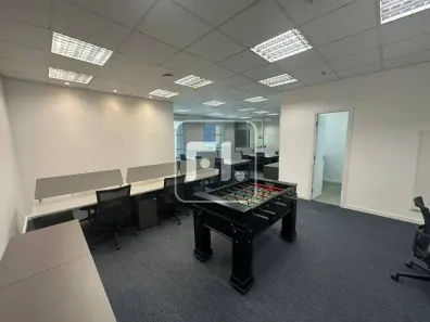 Sala Comercial para alugar, 107m² no Cidade Monções, São Paulo