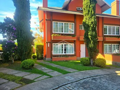 Casa de Condomínio com 4 Quartos à venda, 148m² no Agriões, Teresópolis