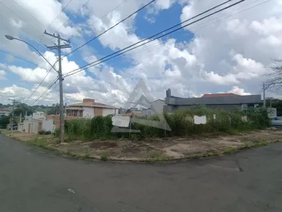 Lote/Terreno à venda, 334m² no Jardim Itamarati, Campinas