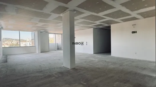 Sala Comercial à venda, 122m² no Centro, Garibaldi