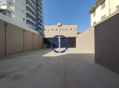 Ponto Comercial para alugar, 800m² no Vila Mathias, Santos