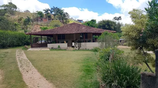 Fazenda/Sítio com 3 Quartos à venda, 1500m² no Centro, Coronel Pacheco