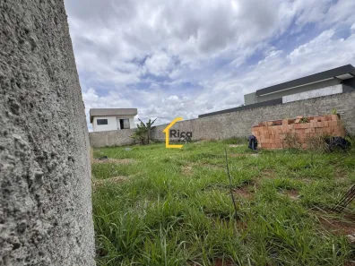 Lote/Terreno à venda, 250m² no Residencial Villa Suiça, Cidade Ocidental