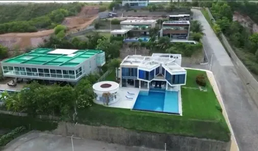 Casa de Condomínio com 4 Quartos à venda, 660m² no Jacarecica, Maceió