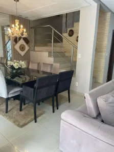 Casa de Condomínio com 4 Quartos para alugar, 170m² no Porto, Cuiabá