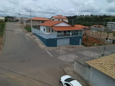 Casa com 3 Quartos à venda, 160m² no Entre Rios de Minas, Entre Rios de Minas
