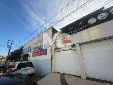 Casa com 4 Quartos à venda, 220m² no Benfica, Fortaleza