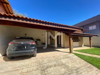 Casa com 3 Quartos à venda, 223m² no Cidade Universitária, Campinas
