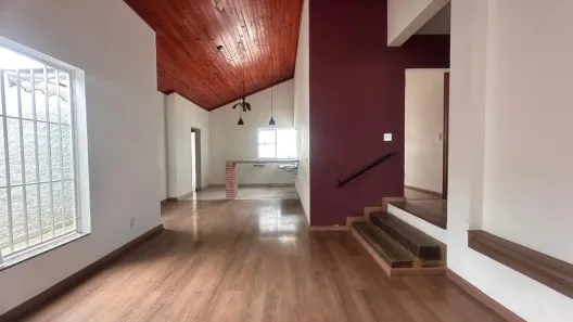 Casa com 2 Quartos à venda, 135m² no São Pedro, Juiz de Fora