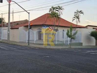 Casa com 3 Quartos à venda, 173m² no Jardim Nazareth, São José do Rio Preto