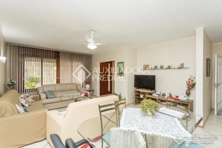 Casa com 3 Quartos à venda, 187m² no Boa Vista, Porto Alegre