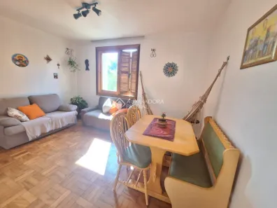 Apartamento com 2 Quartos à venda, 74m² no Vila Assunção, Porto Alegre