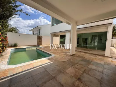 Casa de Condomínio com 4 Quartos para alugar, 250m² no Panorama, Uberlândia
