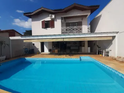 Casa de Condomínio com 4 Quartos à venda, 350m² no Horizontal Park, Cotia