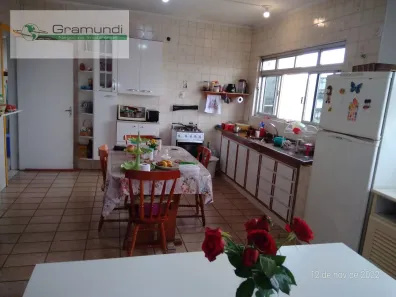 Sobrado com 3 Quartos para alugar, 340m² no Vila Brasílio Machado, São Paulo