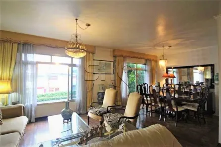 Sobrado com 4 Quartos à venda, 280m² no Vila Madalena, São Paulo