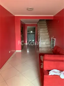Sobrado com 3 Quartos à venda, 160m² no Vila Serralheiro, São Paulo