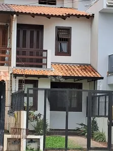 Casa com 2 Quartos à venda, 108m² no Guarujá, Porto Alegre
