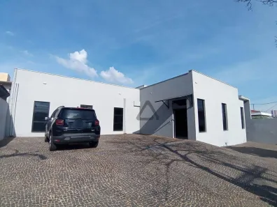 Imóvel Comercial para alugar, 417m² no Vila Medon, Americana