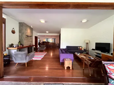 Casa com 5 Quartos à venda, 290m² no Itaipava, Petrópolis
