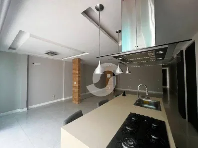 Casa com 3 Quartos à venda, 241m² no Camboinhas, Niterói