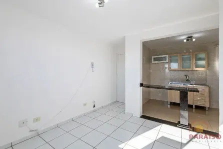 Apartamento com 3 Quartos para alugar, 51m² no Capão Raso, Curitiba