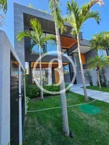 Casa de Condomínio com 4 Quartos à venda, 360m² no Barra da Tijuca, Rio de Janeiro