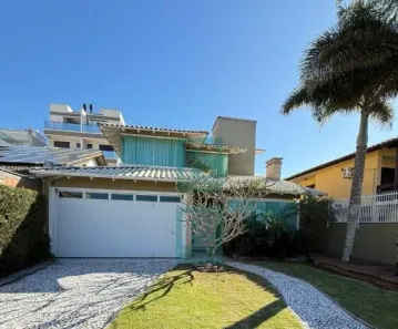 Casas à venda em Bombinhas, SC - Viva Real