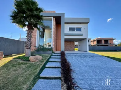 Casa de Condomínio com 3 Quartos à venda, 200m² no , Tramandaí