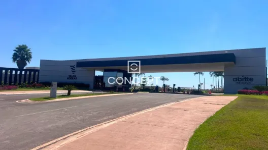 Lote/Terreno à venda, 325m² no Núcleo Habitacional Sucuri, Cuiabá