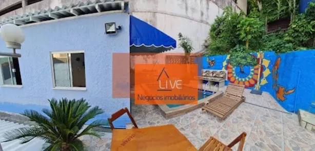 Casa com 2 Quartos à venda, 360m² no Santa Rosa, Niterói