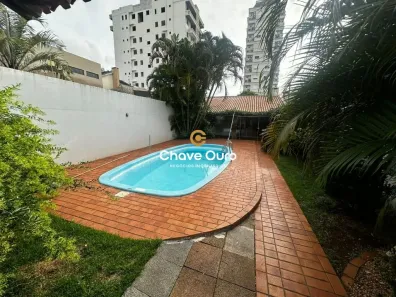 Casa com 3 Quartos à venda, 135m² no Centro, Cascavel