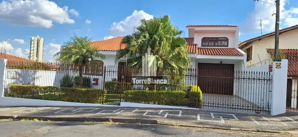 Casa com 4 Quartos à venda, 250m² no Jardim Carvalho, Ponta Grossa